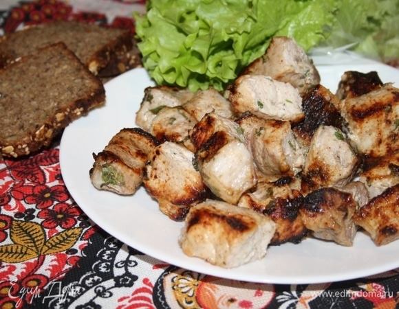 Шашлык в кефирно-мятном маринаде