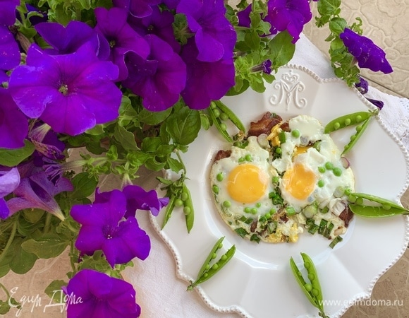 Яичница с беконом Яичница с беконом