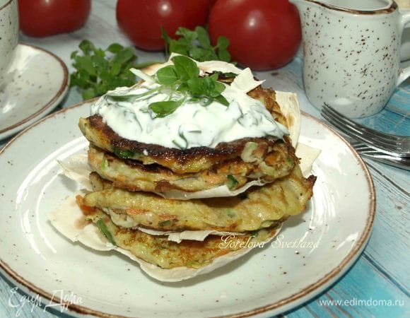 Кабачковые оладьи с морковью