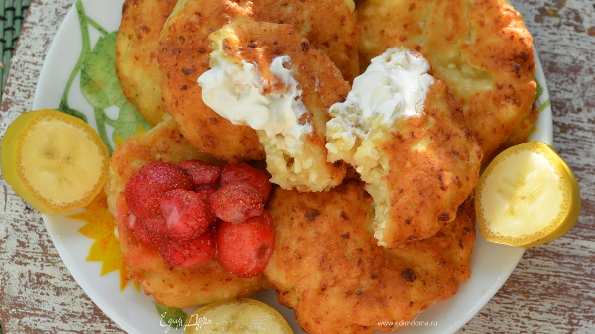 Клубнично-банановые сырники