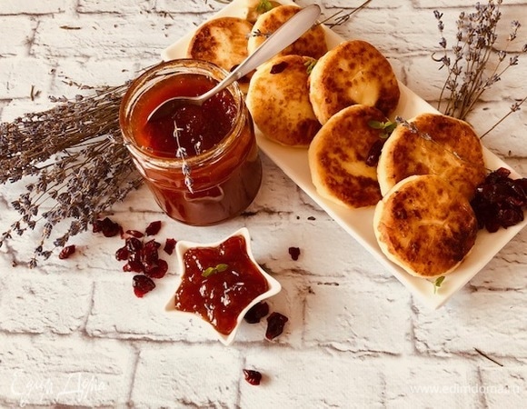 Абрикосовый конфитюр с лимонной цедрой и лавандой Абрикосовый конфитюр с лимонной цедрой и лавандой