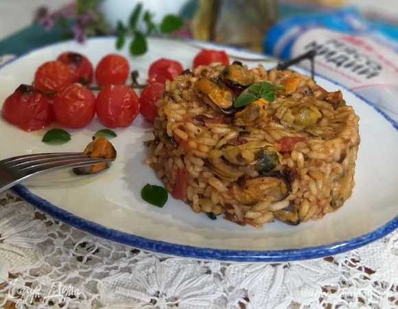 Ризотто с мидиями и помидорами