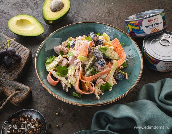 Американский салат с тунцом