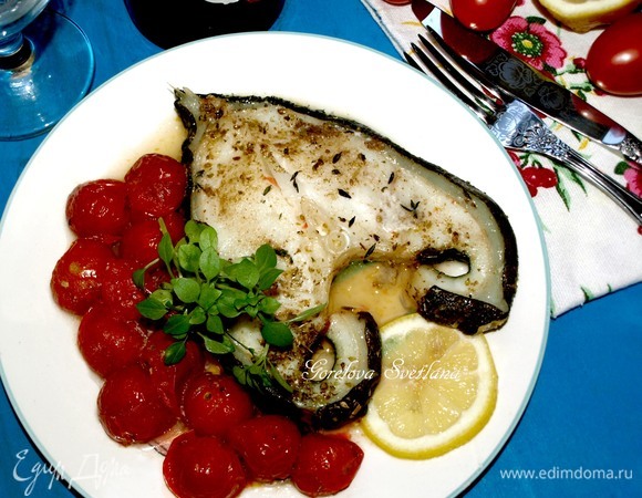 Зубатка с помидорами черри и пряными травами Зубатка с помидорами черри и пряными травами