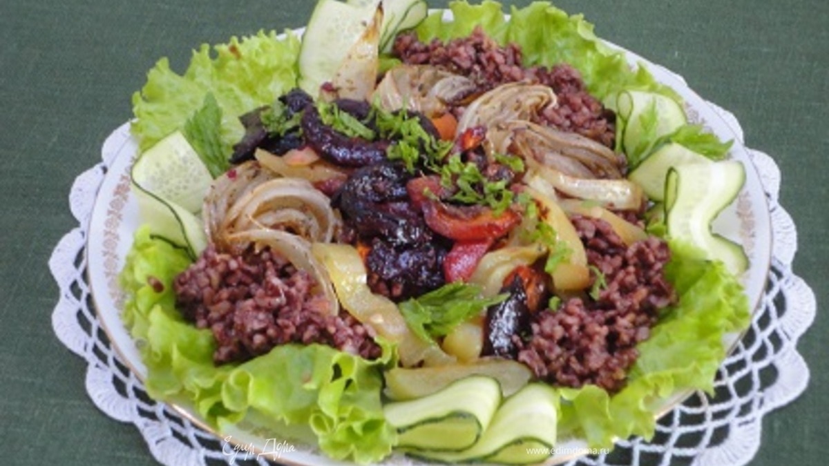 Печеные овощи с красным рисом