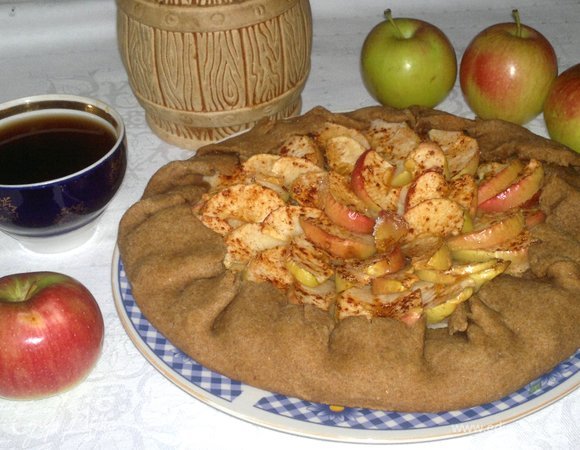 Ржаная галета с яблочно-ореховой начинкой Ржаная галета с яблочно-ореховой начинкой