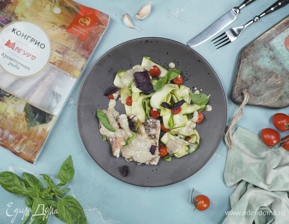 Конгрио с соусом баже и пастой из цукини