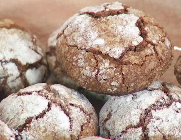 Шоколадное печенье с мраморной корочкой