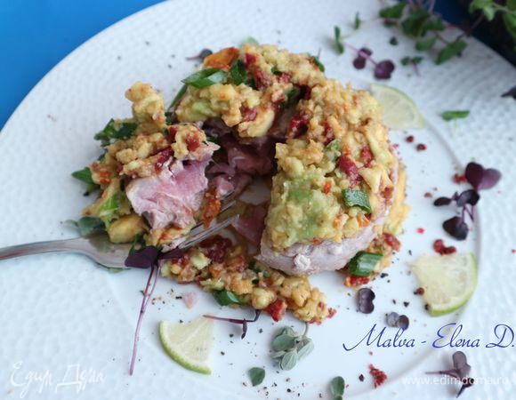 Тунец с гуакамоле Тунец с гуакамоле