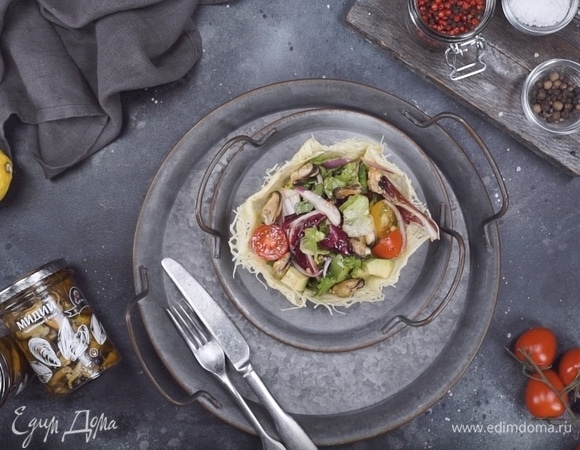 Сырные корзиночки с мидиями