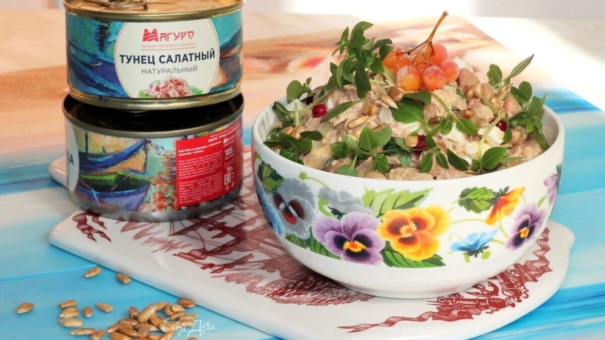 Рыбный салат с семечками