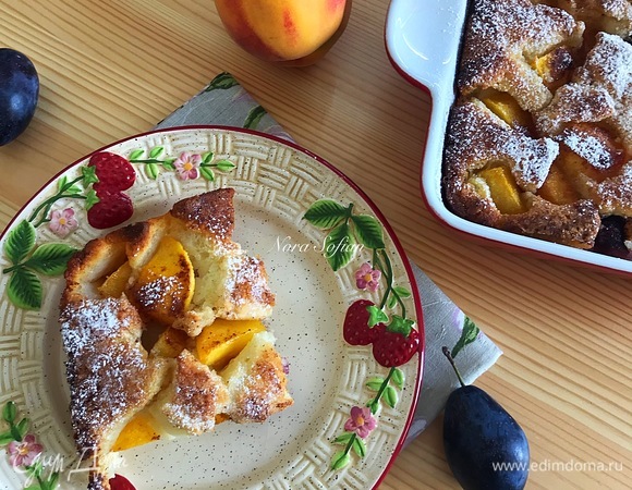 Коблер с персиками и сливами Коблер с персиками и сливами