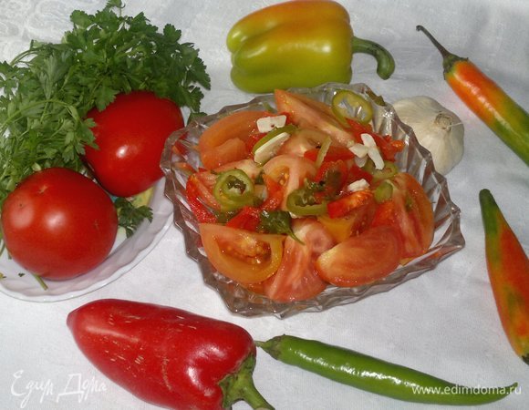 Острая закуска из бурых помидоров