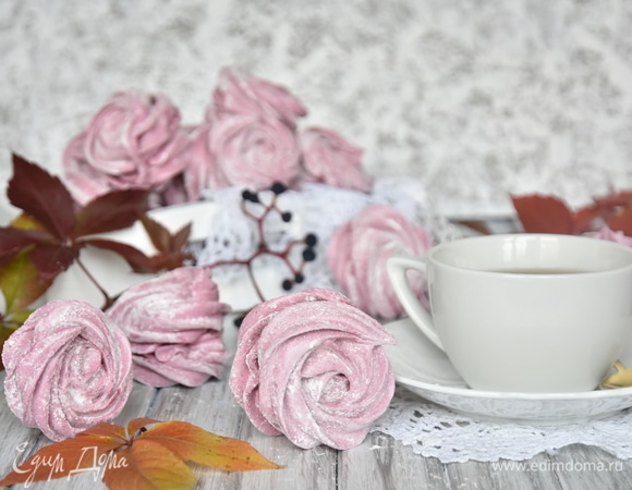 Зефир из черносмородинового и яблочного пюре Зефир из черносмородинового и яблочного пюре