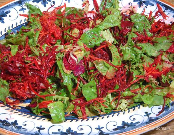 Салат «Ёршик» со свеклой, морковью и яблоком Салат «Ёршик» со свеклой, морковью и яблоком