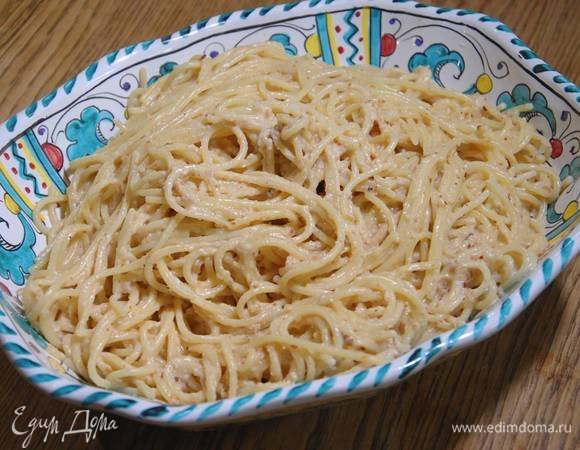 Спагетти в сливочно-ореховом соусе Спагетти в сливочно-ореховом соусе