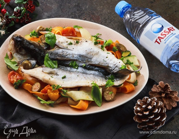 Сибас, тушенный с пряными травами Сибас, тушенный с пряными травами