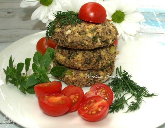 Котлеты из киноа и тофу Котлеты из киноа и тофу