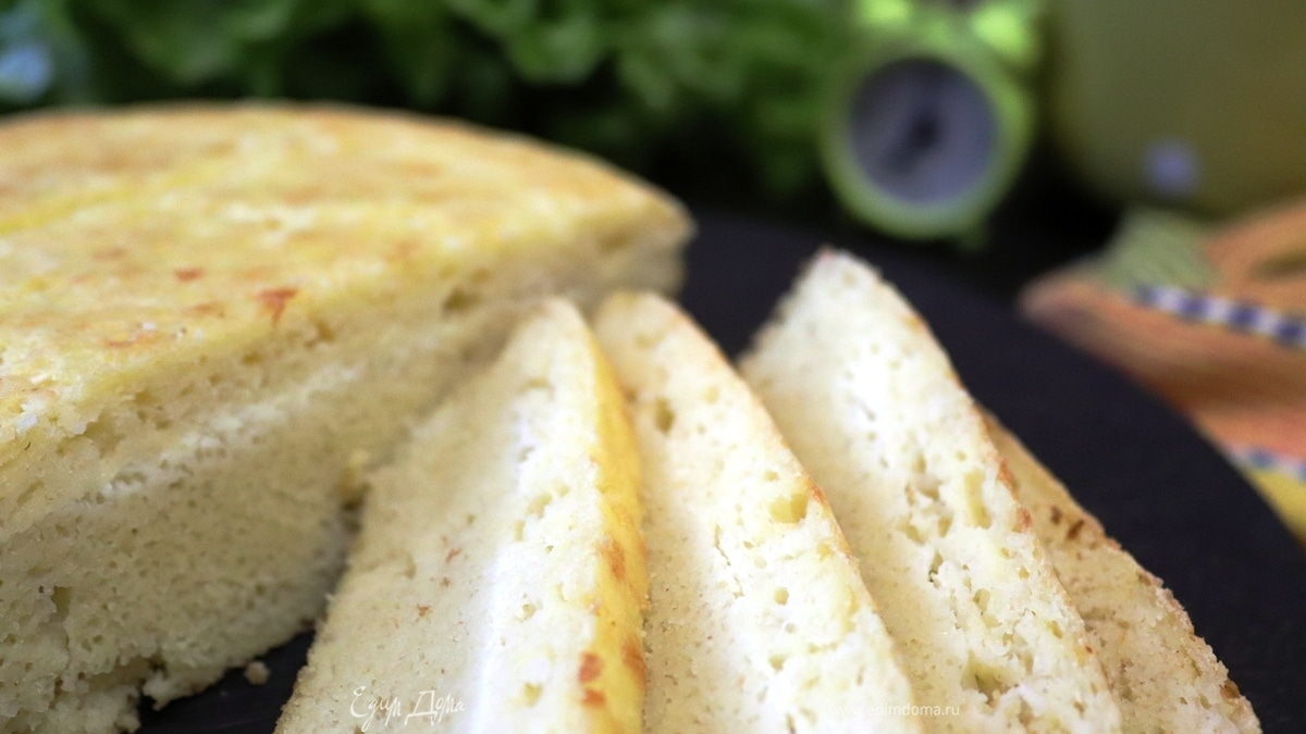 Кукурузный хлеб с брынзой
