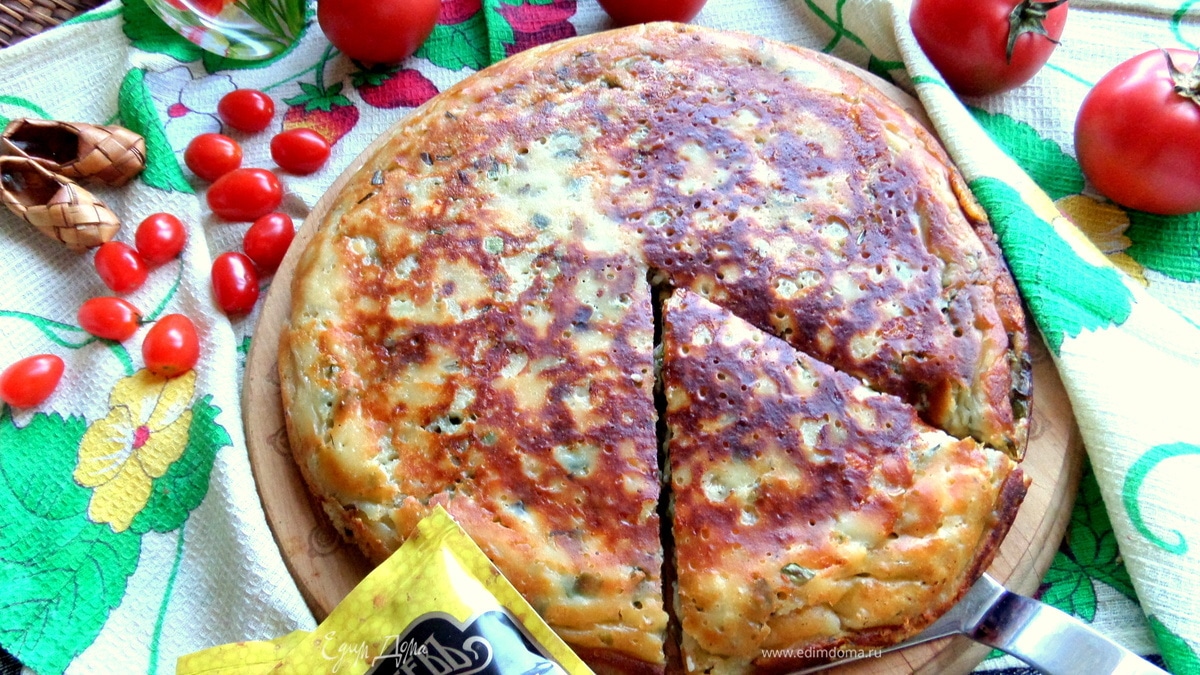 Сырная лепешка с зеленью
