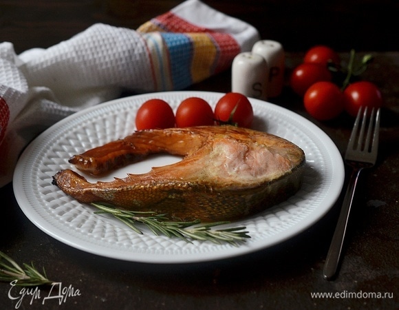 Форель, копченная на чае