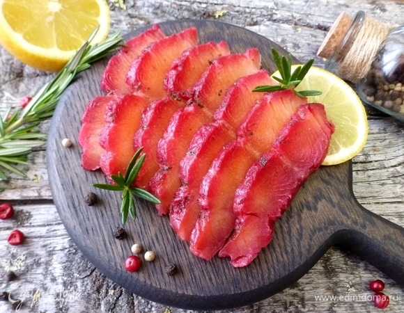 Гравлакс со свеклой