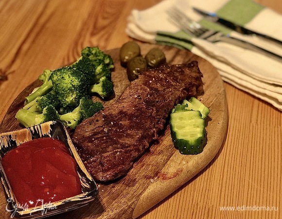 Стейк из мраморной говядины Стейк из мраморной говядины