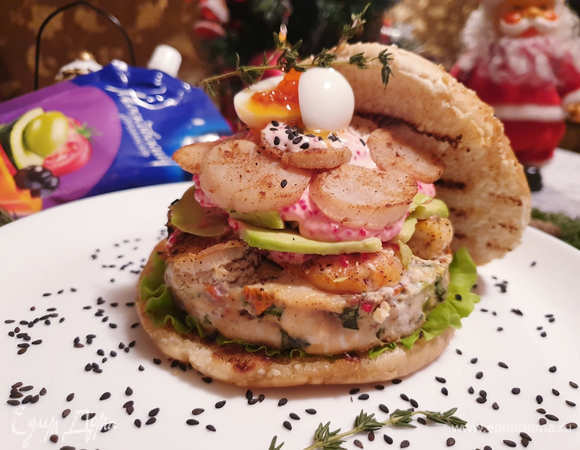 Фишбургер с форелью и креветками Фишбургер с форелью и креветками