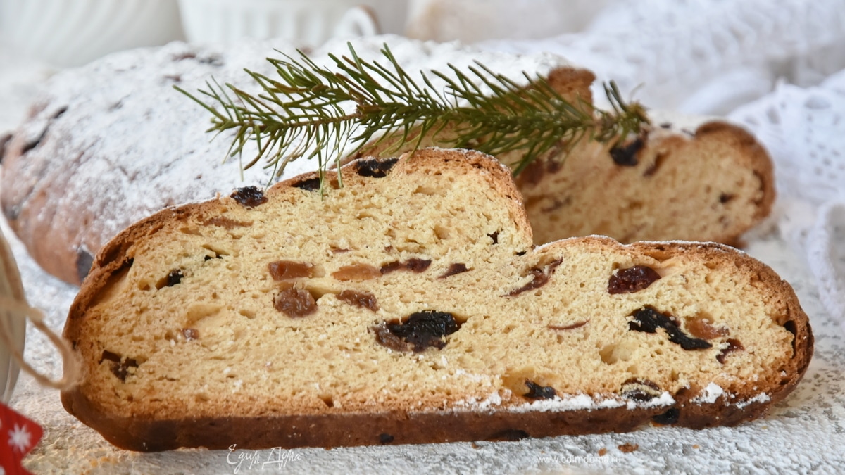 Рождественский штоллен