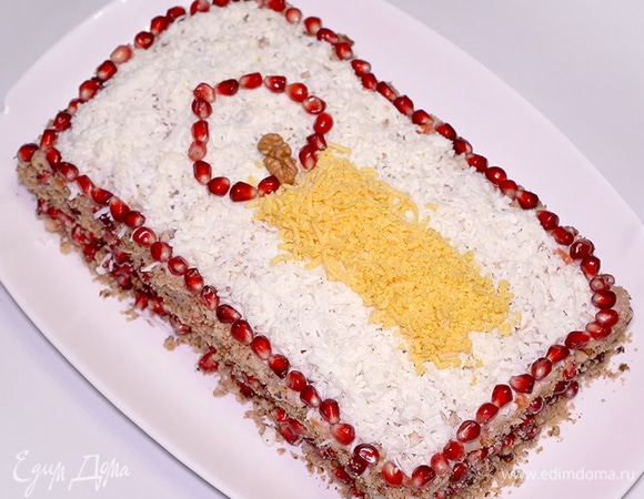 Праздничный рыбный салат «Свеча»