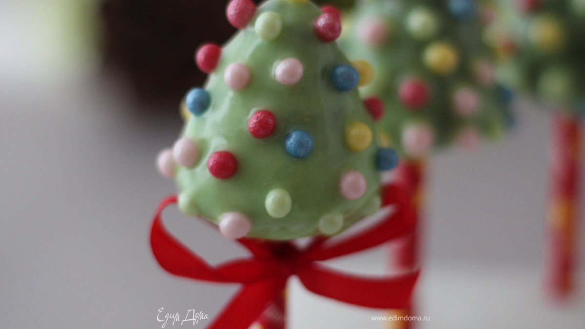 Кейк-попсы «Елочка»