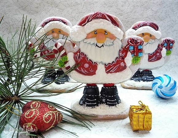 Пряник-статуэтка «Дед Мороз» Пряник-статуэтка «Дед Мороз»