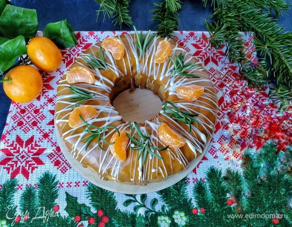 Рождественский кекс со сливочно-апельсиновой карамелью Рождественский кекс со сливочно-апельсиновой карамелью