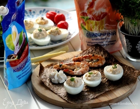 Яйца с икрой «Бомбический восторг» Яйца с икрой «Бомбический восторг»