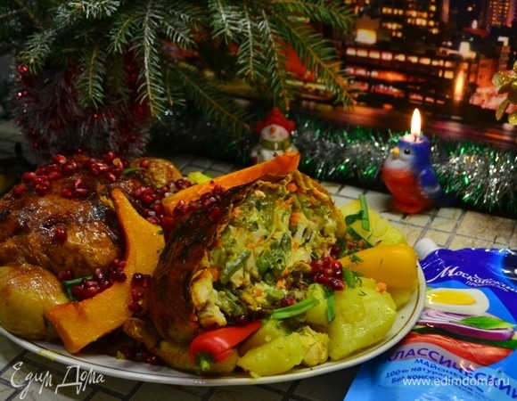 Курица, фаршированная овощами