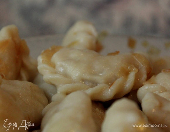 Вареники с сюрпризами на старый Новый год Вареники с сюрпризами на старый Новый год