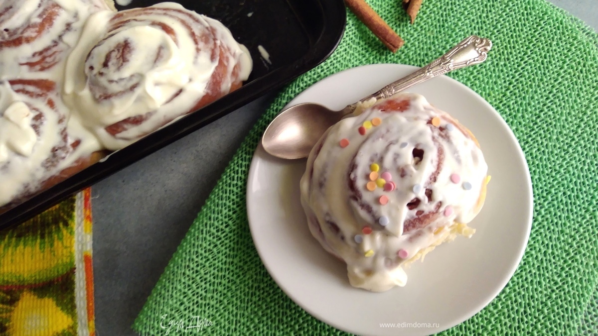 Булочки «Синнабон»