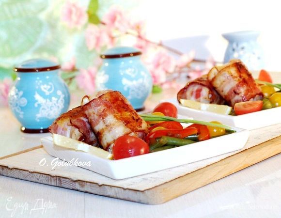 Куриные рулетики в беконе с начинкой 