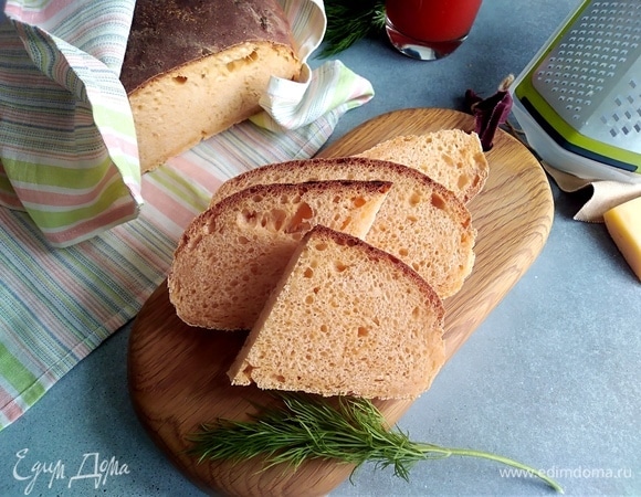 Томатный хлеб с пармезаном