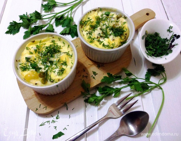 Омлет с брынзой, кукурузой и горошком