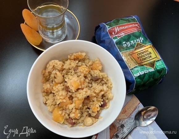 Каша из булгура с сухофруктами и кешью Каша из булгура с сухофруктами и кешью