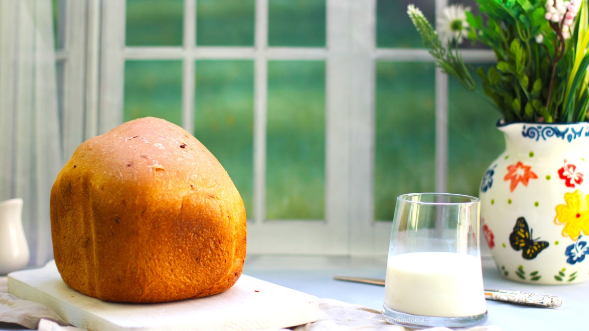 Французский хлеб с жареным луком