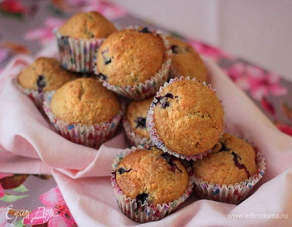 Овсяные маффины с ягодами Овсяные маффины с ягодами
