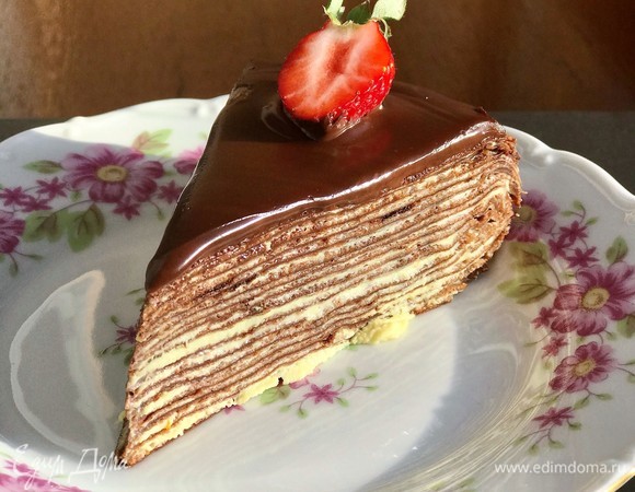 Шоколадный блинный торт с апельсиновым крем-чизом