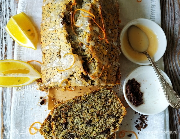 Кекс с маком, апельсином и шоколадом