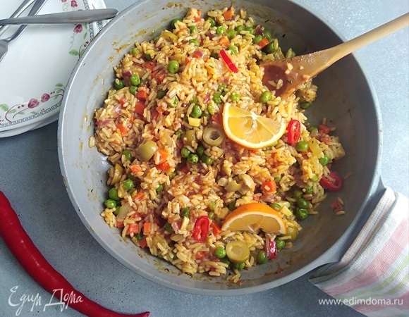 Паэлья с овощами и халапеньо Паэлья с овощами и халапеньо