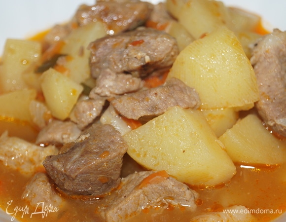 Картофель с мясом в мультиварке
