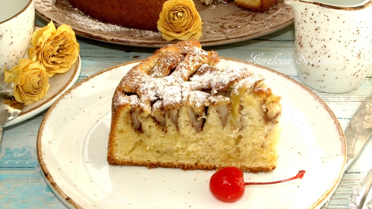 Яблочный пирог c корицей
