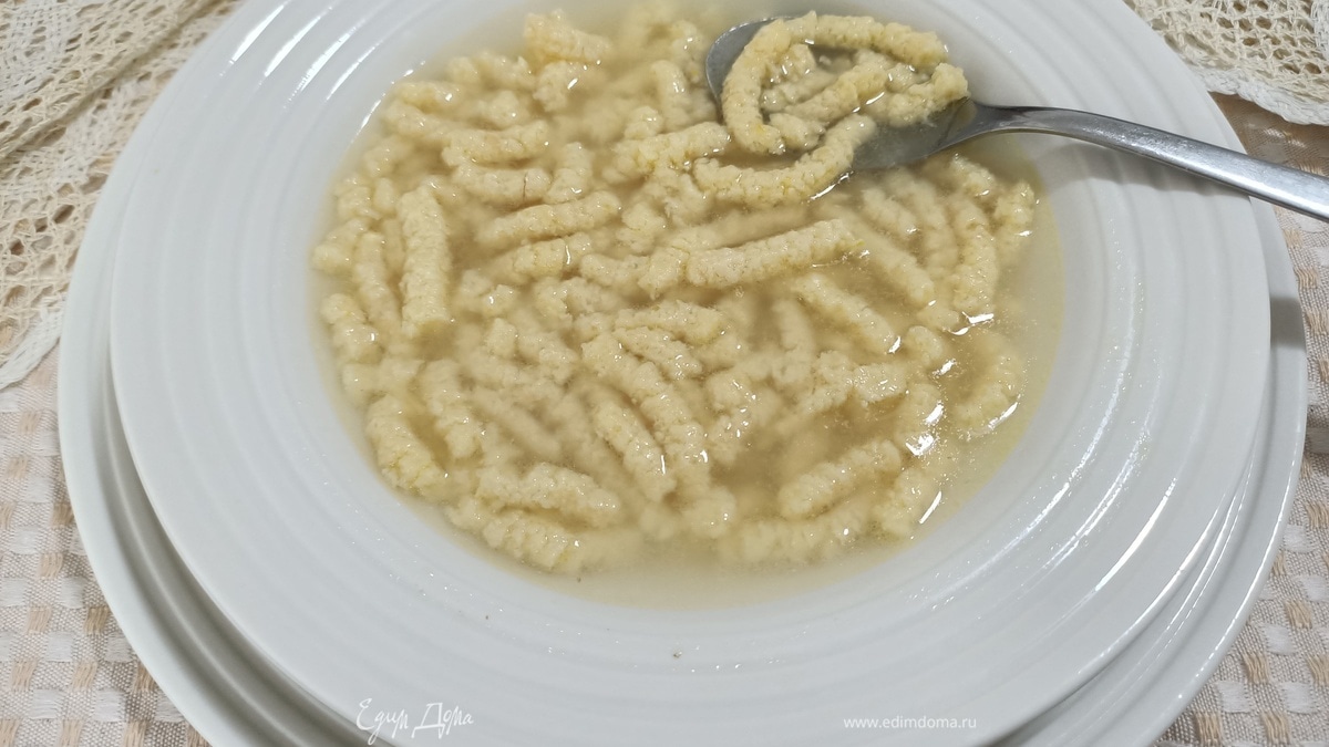 Пассателли в бульоне