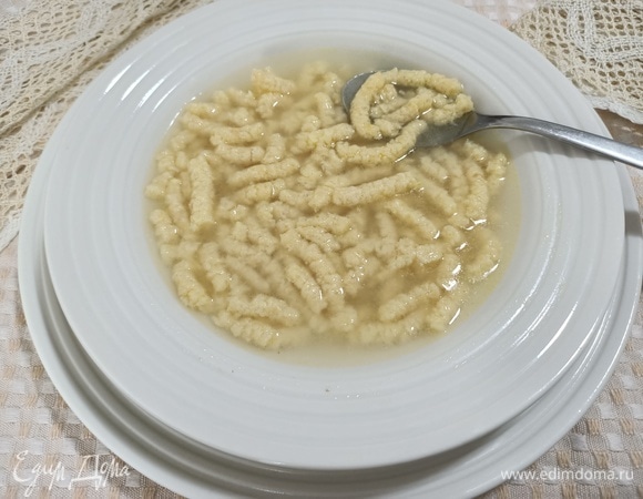 Пассателли в бульоне Пассателли в бульоне